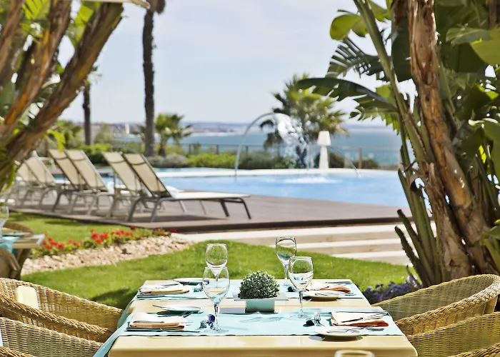 Miragem Health & 5* Cascais